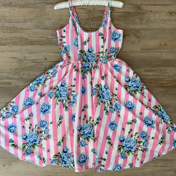 Sourpuss Dress Retro Rockabilly Roses Vintage medium - Picture 6 of 16